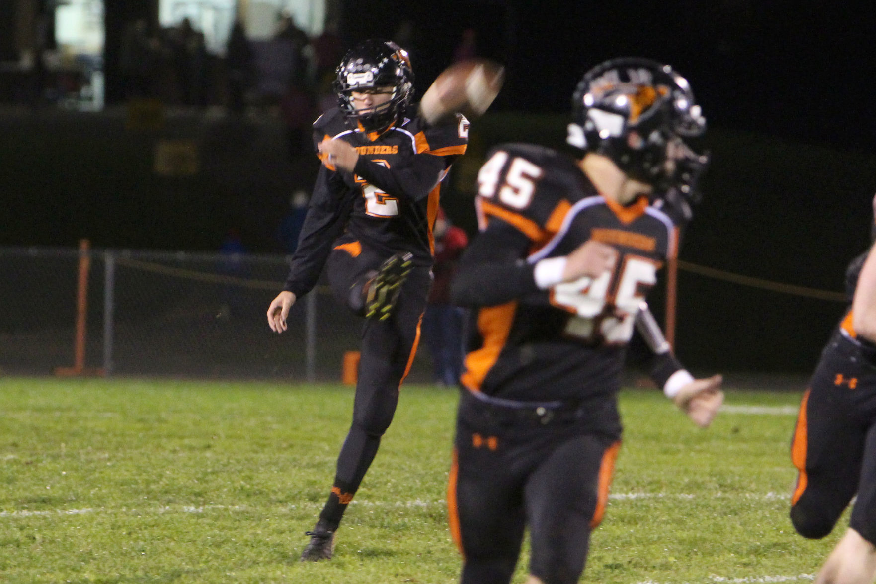 Spring Valley at Elk Mound football 10-4-19